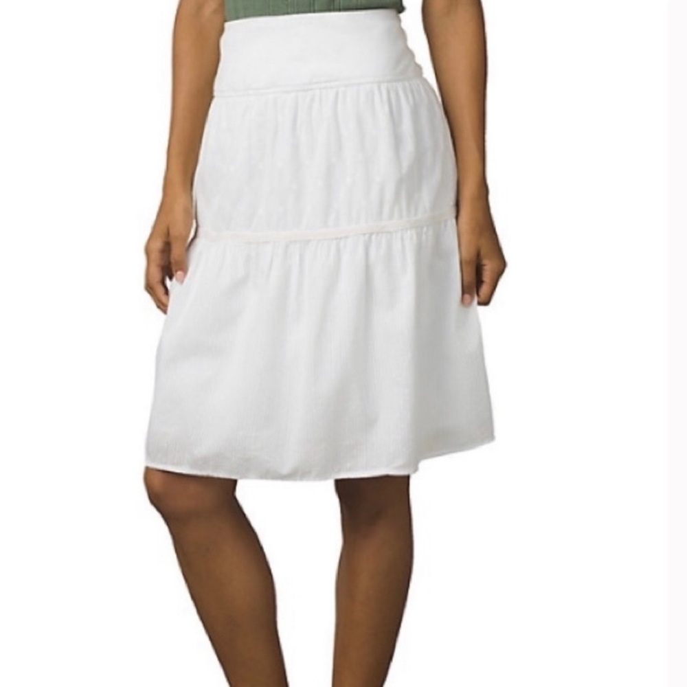 White prAna Skirt